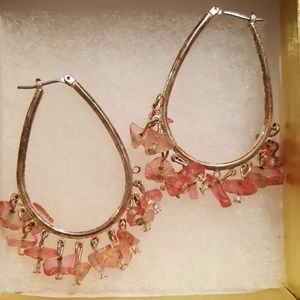 Oval loop earrings